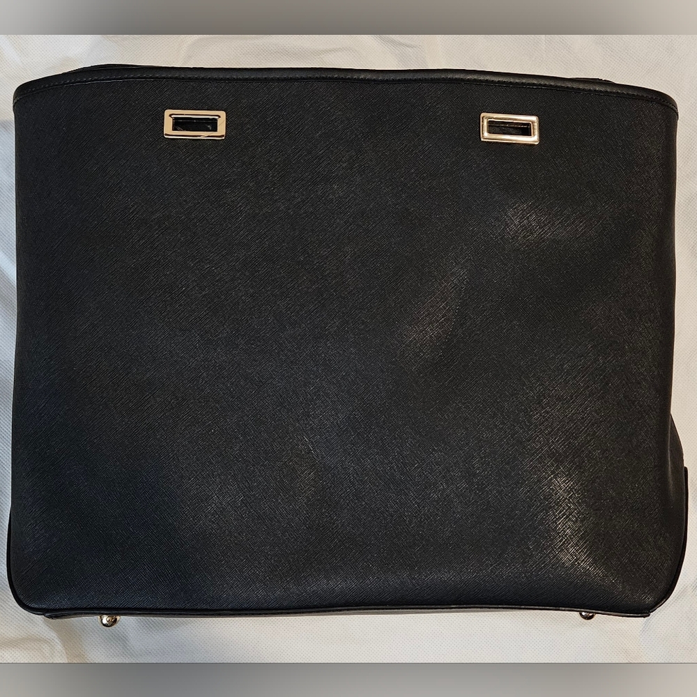 Lo & Sons 13" Seville Saffiano Black Gold Outershell